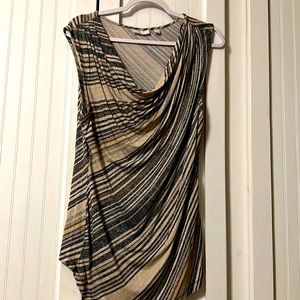 NY&Co sleeveless top